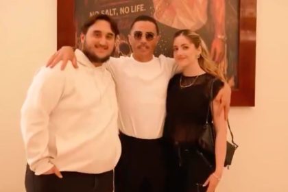 Jesús Ernesto con Salt Bae | captura de pantalla