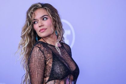 Karol G le responde a De Espriella en Colombia | EFE