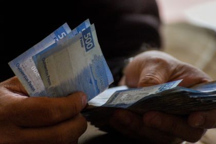 remesas pesos dinero 01