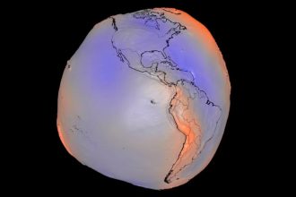 planeta tierra geoide, no es circular