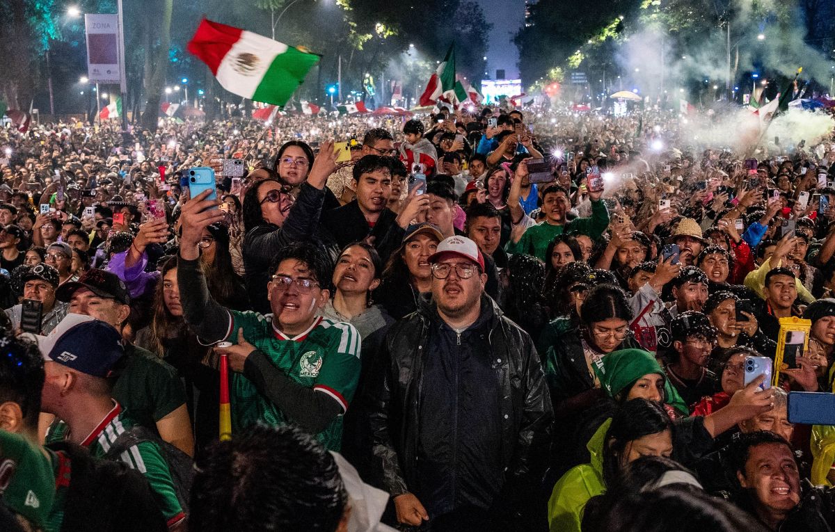 Aficionados de la Selección Mexicana celebran el Mundial 2026. FOTO: ESTRELLA JOSENTO/CUARTOSCURO.COM