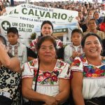 La entrega de la pensión Mujeres Bienestar. FOTO: PRESIDENCIA/CUARTOSCURO.COM