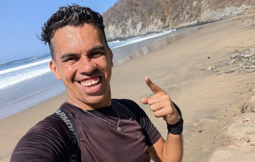 alex serna