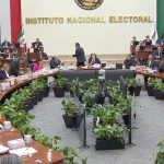 Sesión INE
