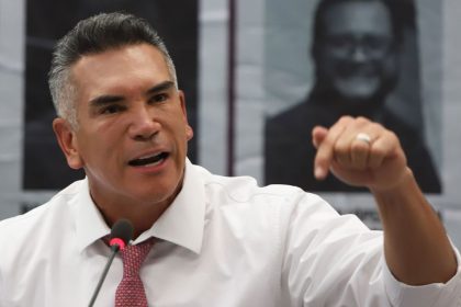 alejandro moreno pri