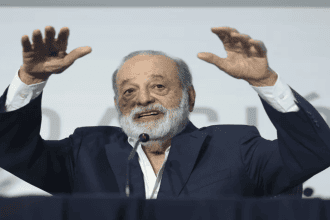 carlos slim costoso proyecto ferroviario