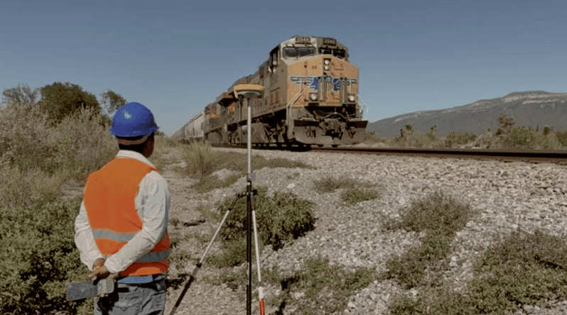 construcción proyecto ferroviario norte país