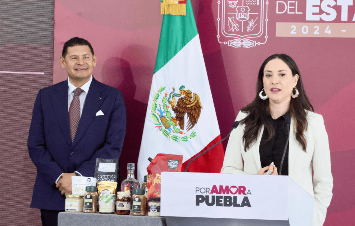 El gobierno federal y estatal elaboran una agenda conjunta como parte del Renacimiento Cultural en el estado.