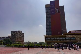 unam